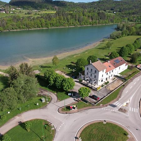 Au Moulin Du Pont Samognat Exterior foto